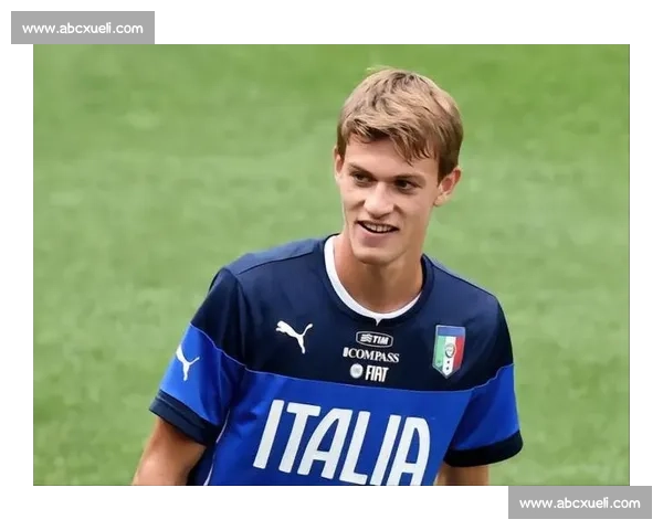 佩莱格里尼：萨索洛是家，球迷是幸运密码